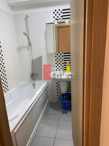 13 Septembrie- Apartament cu 2 camere de inchiriat- Sebastian-Prosper- cu centrala