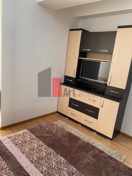 13 Septembrie- Apartament cu 2 camere de inchiriat- Sebastian-Prosper- cu centrala